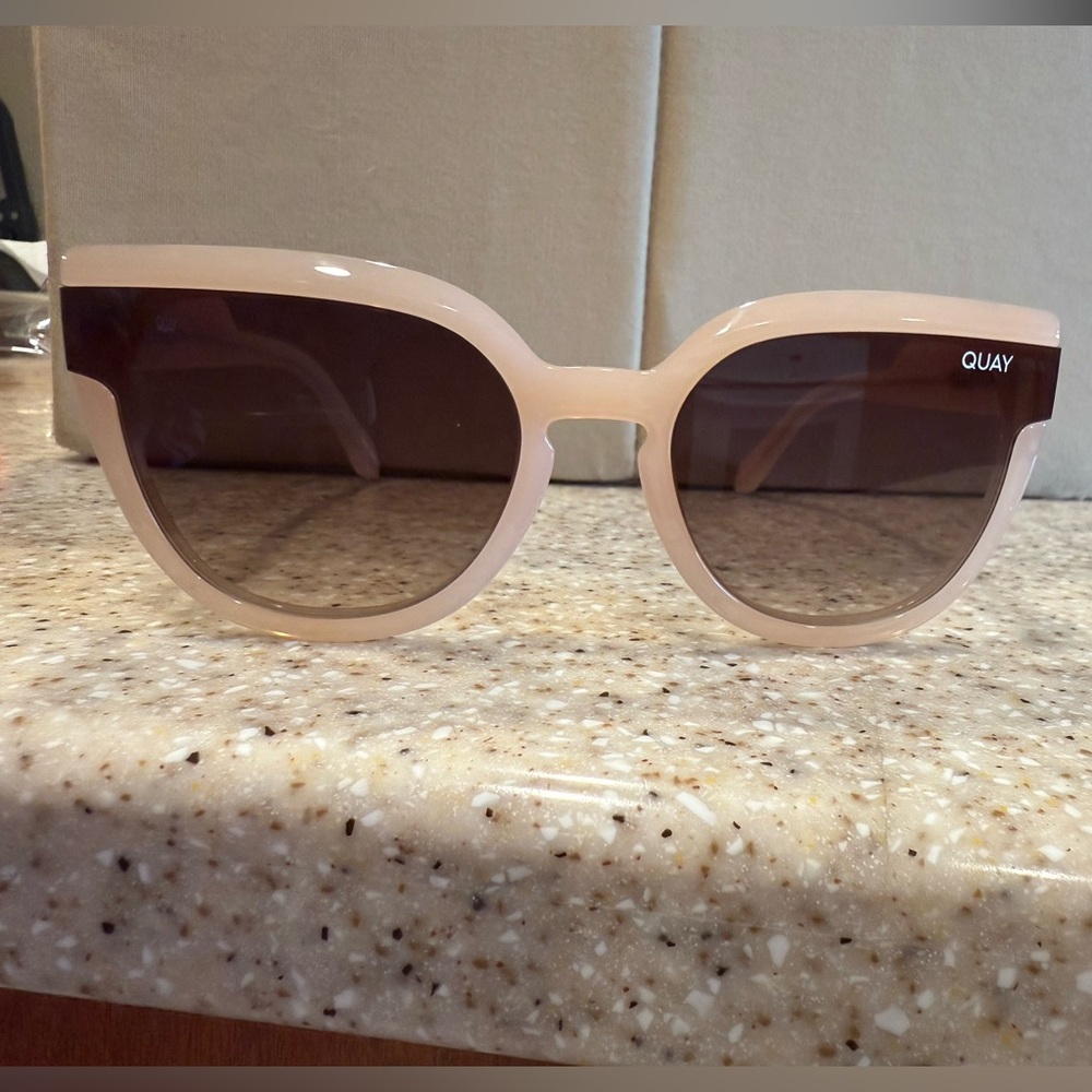 QUAY women’s sunglasses